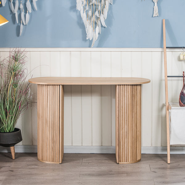 Console table in natural wood
