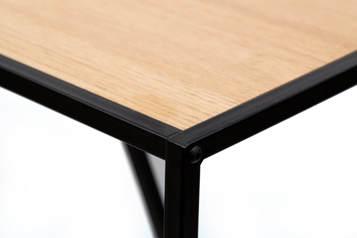 Industrial coffee table in wood and black metal