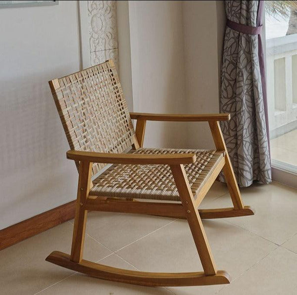 Rocking chair in solid acacia and rope